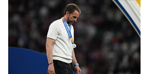 Selektor Engleske Gareth Southgate podnio je ostavku
